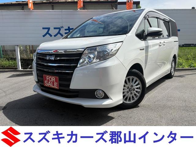Toyota NOAH 2017 — фото автомобиля 1
