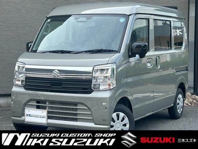 Suzuki EVERY 2026 — фото автомобиля 1