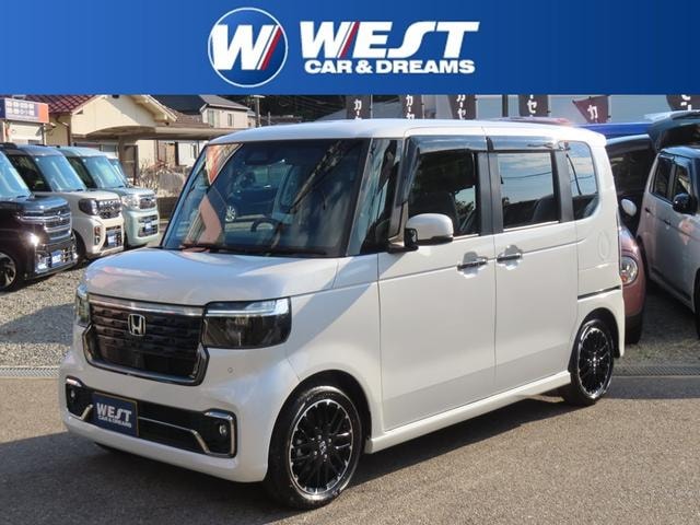 Honda N-BOX CUSTOM 2025 — фото автомобиля 1