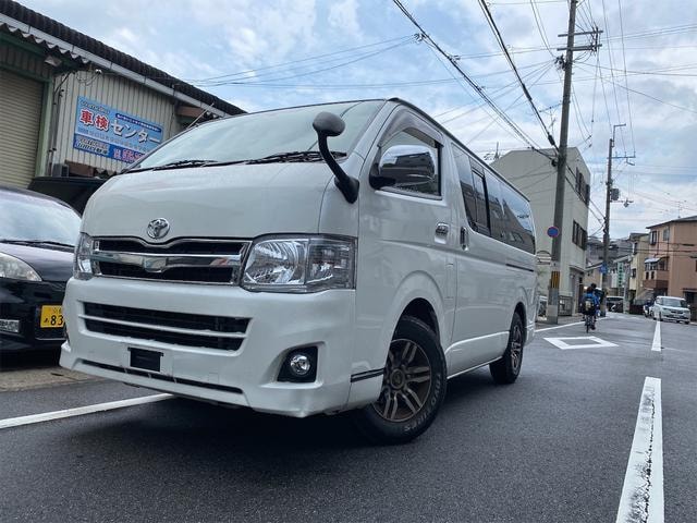 Toyota HIACE VAN 2012 — фото автомобиля