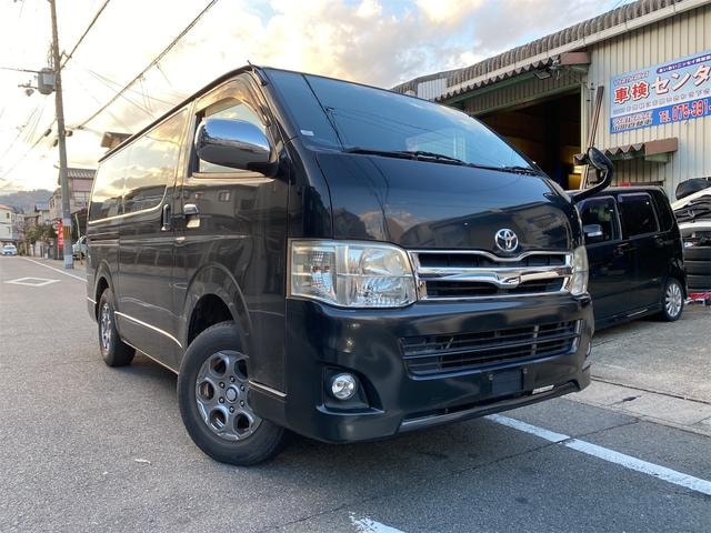 Toyota HIACE VAN 2011 — фото автомобиля 1