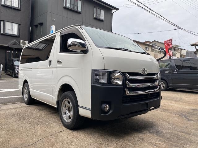 Toyota HIACE VAN 2005 — фото автомобиля