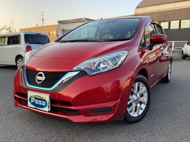 Nissan NOTE 2018 — фото автомобиля 1