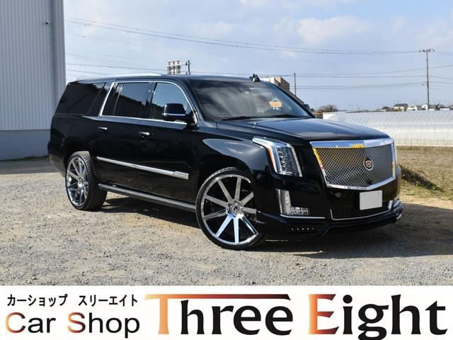 Cadillac ESCALADE  — фото автомобиля 1