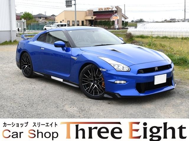 Nissan GT-R 2024 — фото автомобиля