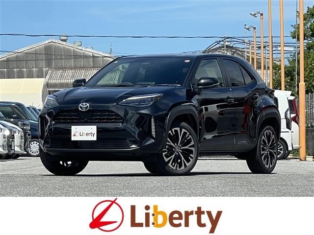 Toyota YARIS CROSS 2025 — фото автомобиля