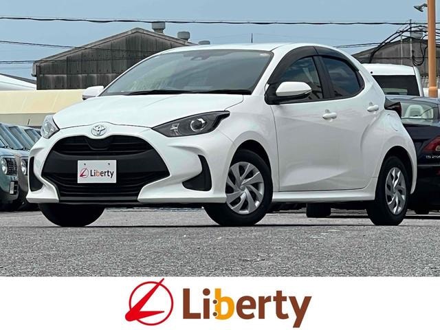 Toyota YARIS 2021 — фото автомобиля 1