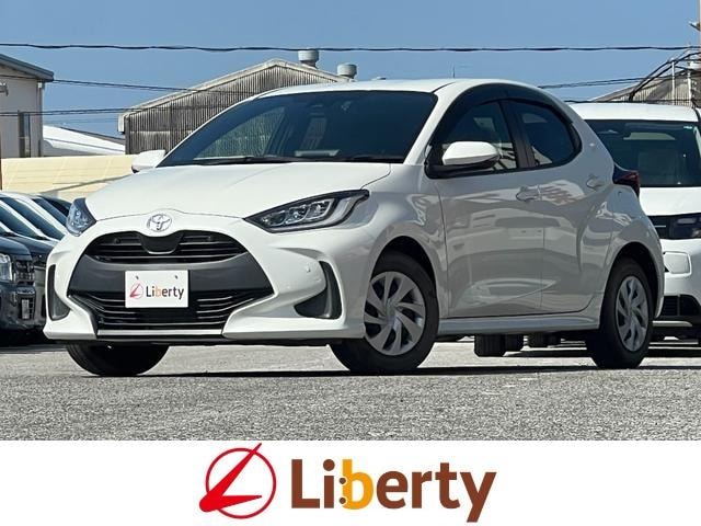 Toyota YARIS 2021 — фото автомобиля