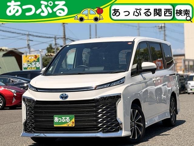 Toyota VOXY 2024 — фото автомобиля 1