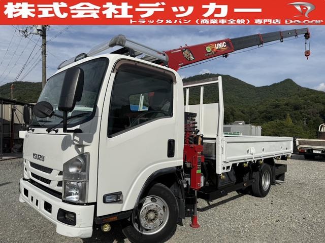 Isuzu ELF TRUCK 2018 — фото автомобиля