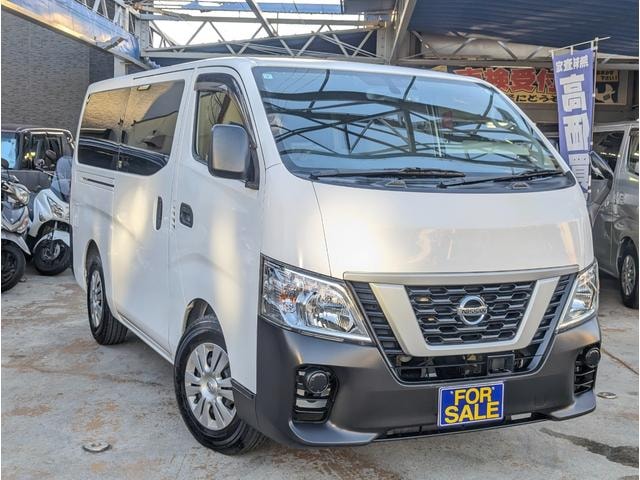 Nissan NV350CARAVAN VAN 2019 — фото автомобиля 1