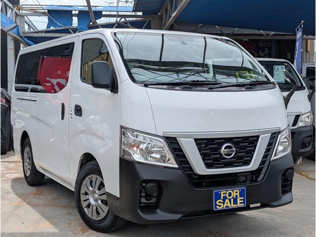 Nissan NV350CARAVAN VAN 2021 — фото автомобиля