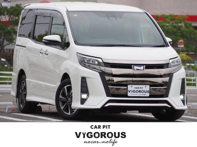 Toyota NOAH 2018 — фото автомобиля