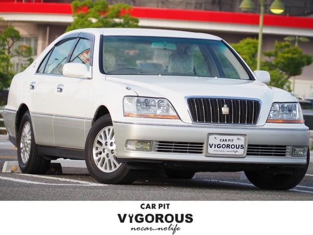Toyota CROWN MAJESTA 2000 — фото автомобиля