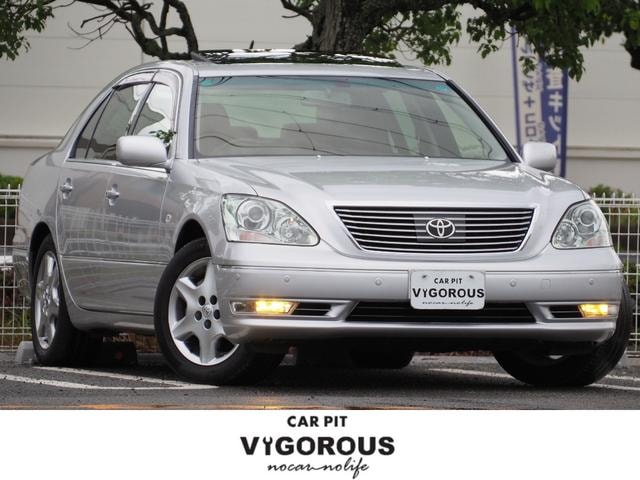 Toyota CELSIOR 2003 — фото автомобиля 1