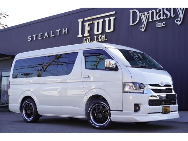 Toyota HIACE WAGON 2026 — фото автомобиля 1