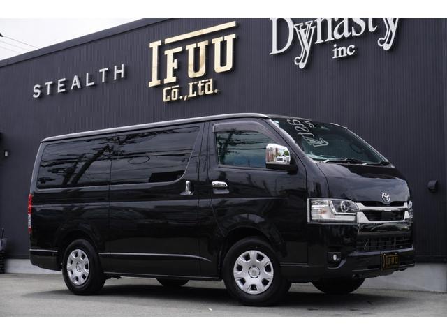 Toyota HIACE VAN 2026 — фото автомобиля
