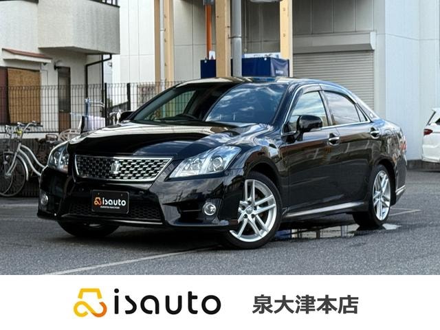 Toyota CROWN 2010 — фото автомобиля 1