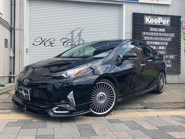 Toyota PRIUS 2017 — фото автомобиля 1