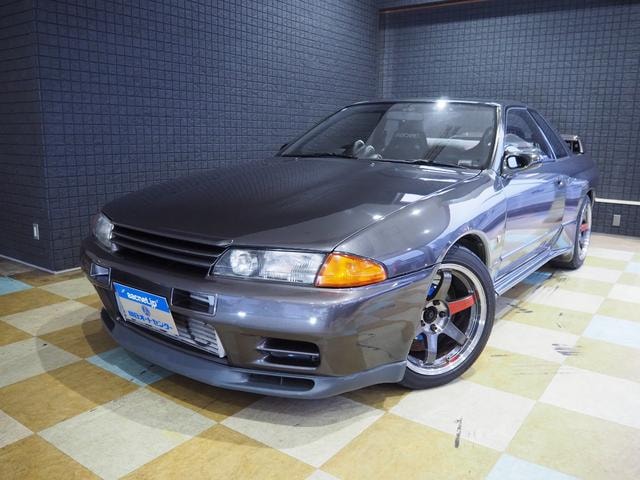 Nissan SKYLINE 1991 — фото автомобиля