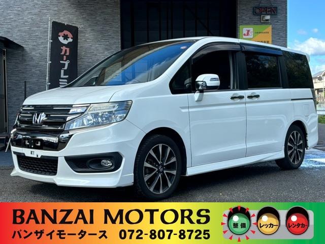 Honda STEPWAGON SPADA 2013 — фото автомобиля 1
