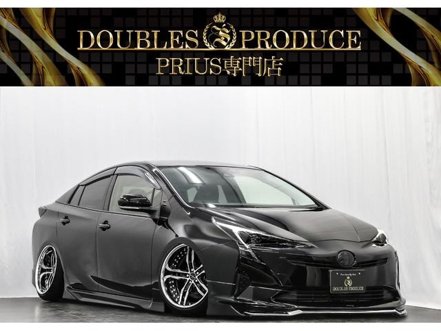 Toyota PRIUS 2017 — фото автомобиля 1