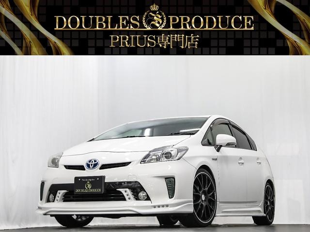 Toyota PRIUS 2012 — фото автомобиля