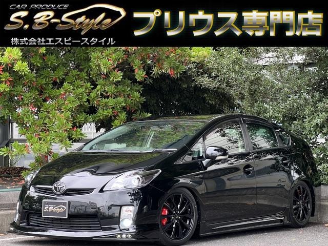 Toyota PRIUS 2010 — фото автомобиля 1