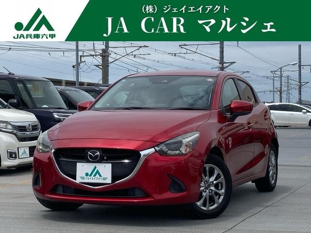 Mazda DEMIO 2017 — фото автомобиля 1