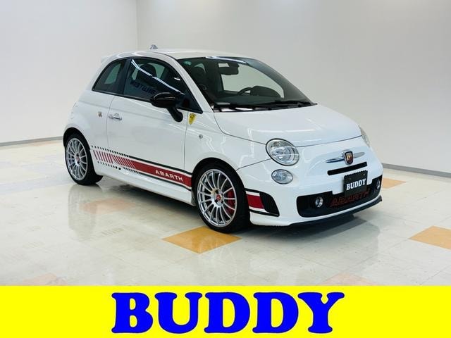 Abarth 500 2010 — фото автомобиля