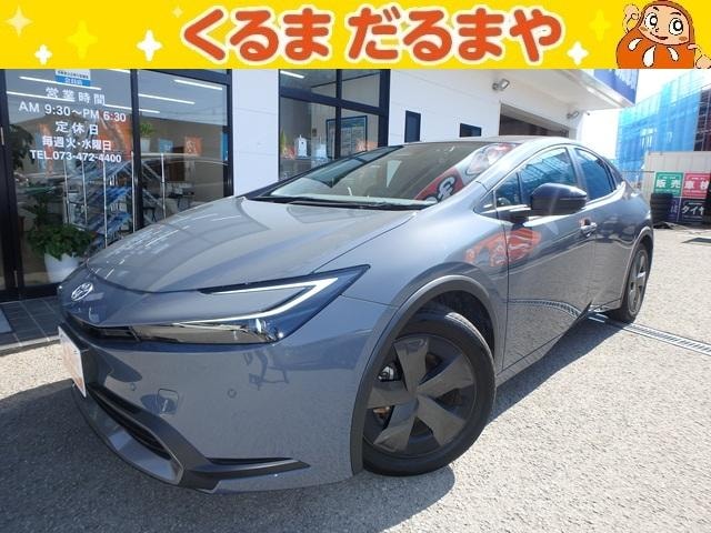 Toyota PRIUS 2023 — фото автомобиля 1