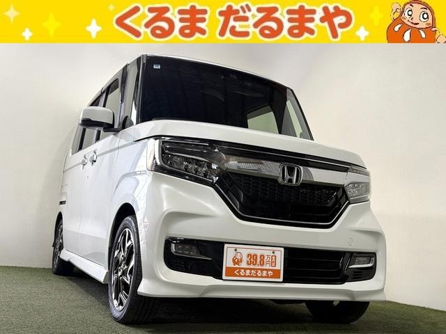 Honda N-BOX CUSTOM 2018 — фото автомобиля 1