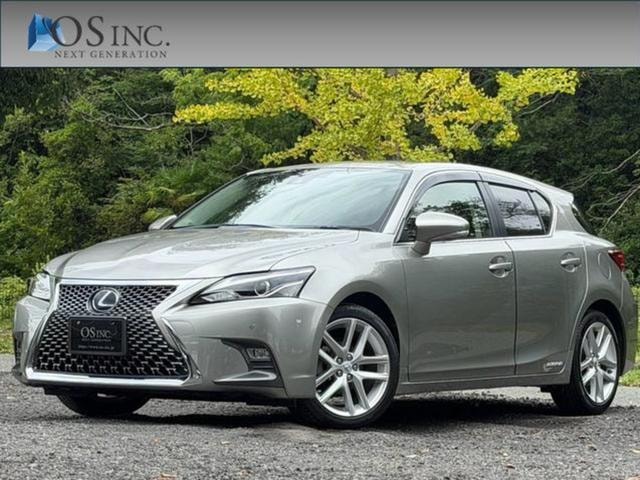 Lexus CT 2017 — фото автомобиля 1