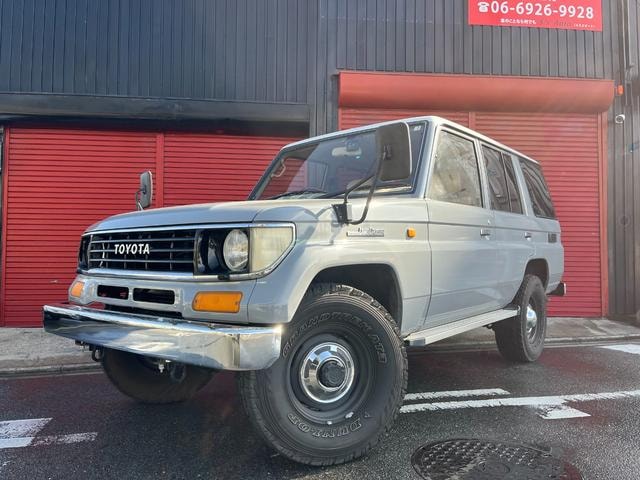 Toyota LAND CRUISER PRADO 1995 — фото автомобиля