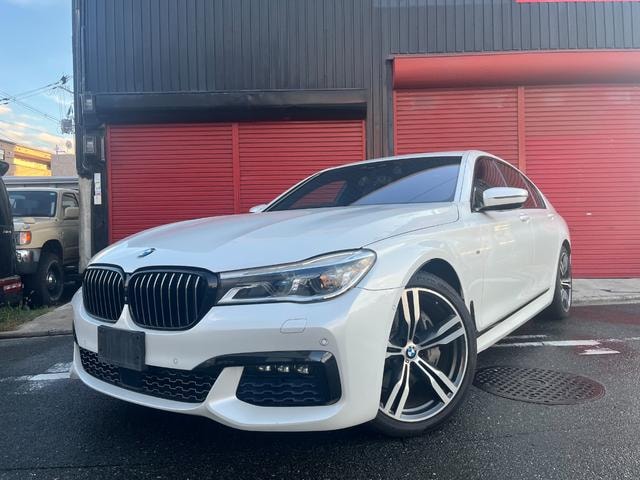 Bmw 7 SERIES 2017 — фото автомобиля 1