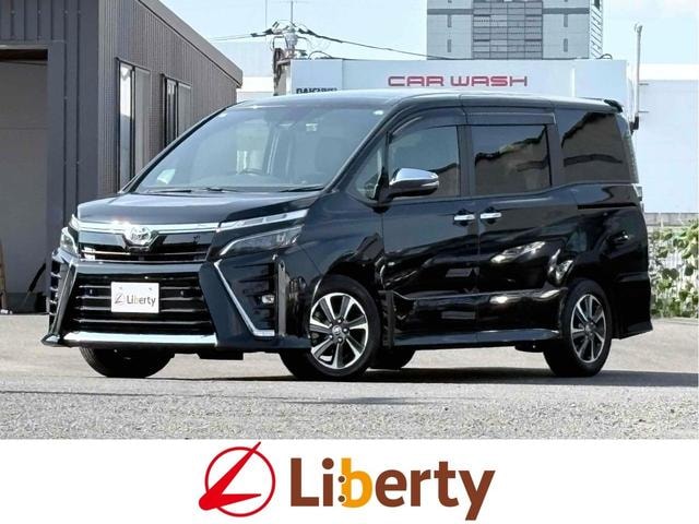 Toyota VOXY 2021 — фото автомобиля 1