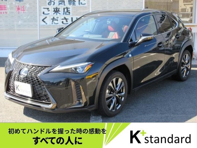 Lexus UX 2018 — фото автомобиля 1