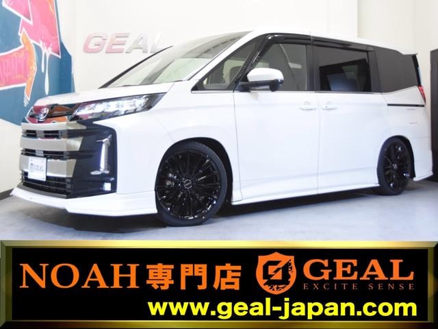Toyota NOAH 2025 — фото автомобиля 1