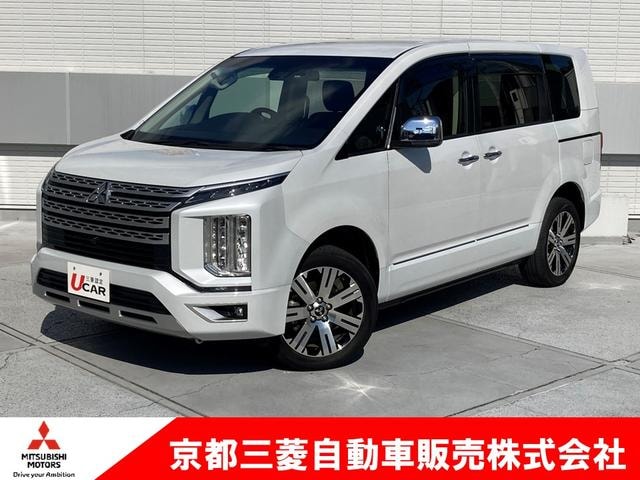 Mitsubishi DELICA D:5 2022 — фото автомобиля