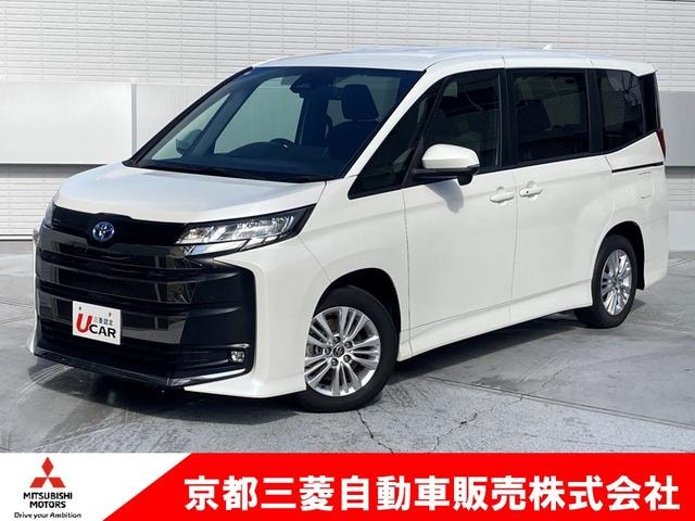 Toyota NOAH 2022 — фото автомобиля 1