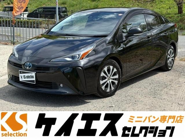 Toyota PRIUS 2019 — фото автомобиля 1