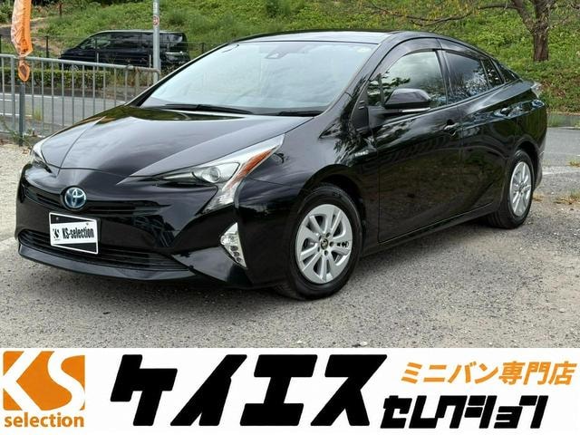 Toyota PRIUS 2016 — фото автомобиля 1