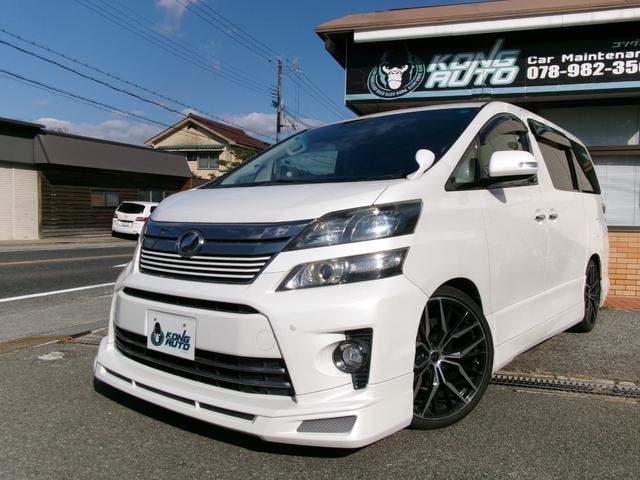Toyota VELLFIRE 2013 — фото автомобиля