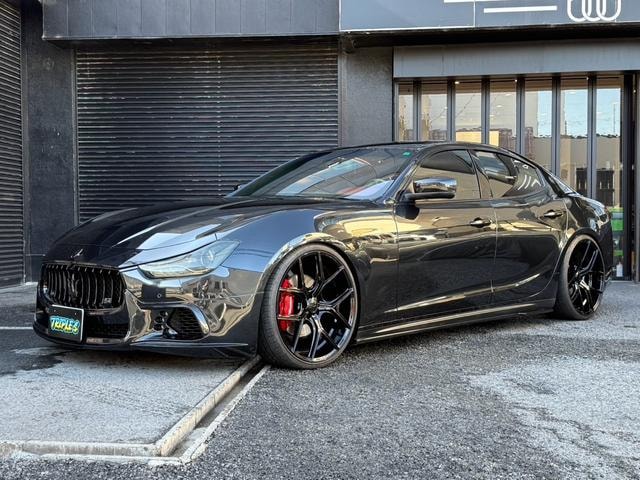 Maserati GHIBLI 2015 — фото автомобиля