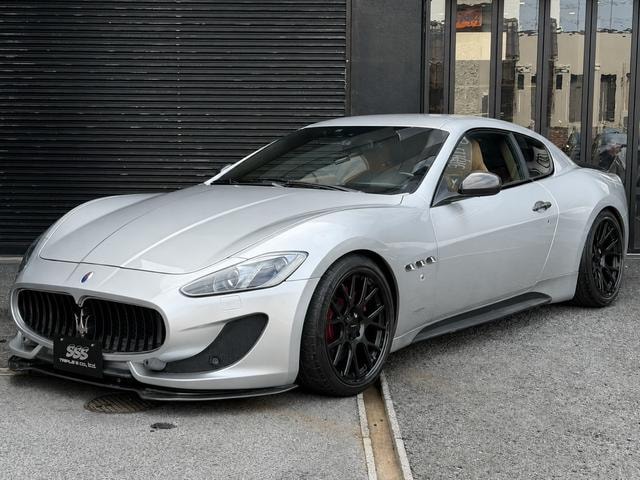 Maserati GRAN TURISMO 2013 — фото автомобиля