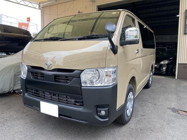 Toyota HIACE VAN 2026 — фото автомобиля 1