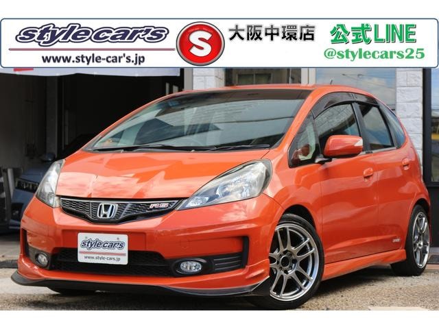 Honda FIT 2011 — фото автомобиля 1