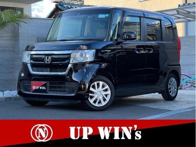 Honda N-BOX 2018 — фото автомобиля 1