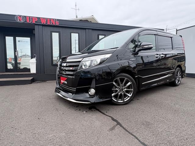 Toyota NOAH 2016 — фото автомобиля 1