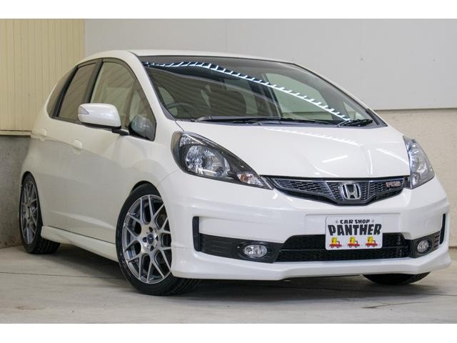 Honda FIT 2011 — фото автомобиля